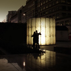 Du sehnst dich nach romantischer Zweisamkeit? In online Singlebörsen findest du, wonach du suchst.